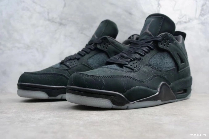  Retro KAWS 930155-001 'KAWS' 4 JORDAN Air 0321